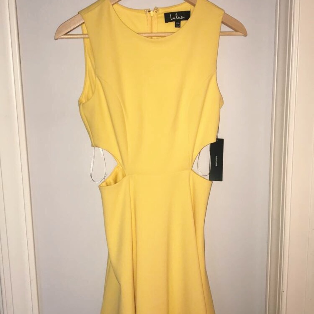 Yellow cutout skater dress!!!